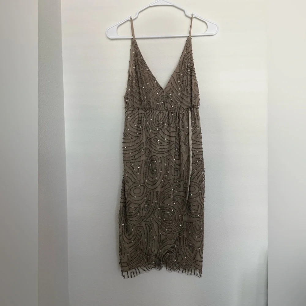Alice + Olivia Tan Beaded Mini Dress cocktail size xs - Picture 5 of 9